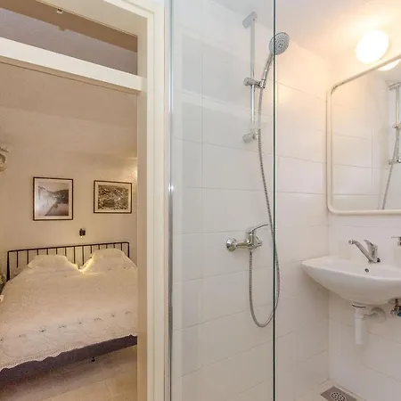 Pavlimir Apartament Stomorska