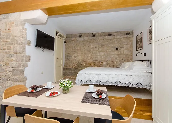 Apartment Pavlimir